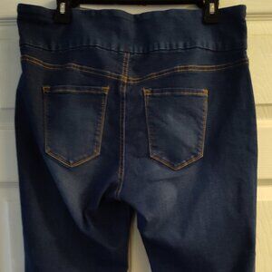 Gloria Vanderbilt Jeans